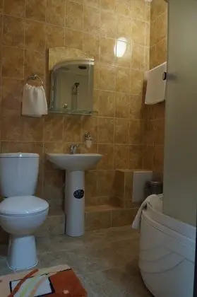 Comfort Tek Büyük Yataklı Oda