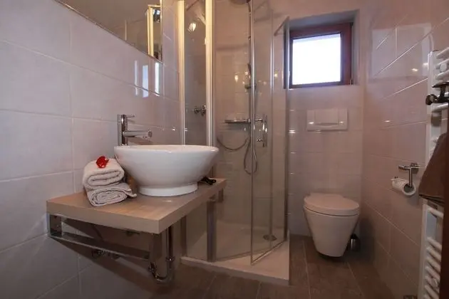 Comfort Tek Büyük Yataklı Oda, 1 Yatak Odası, Sigara İçilmez, Bahçe Manzaralı