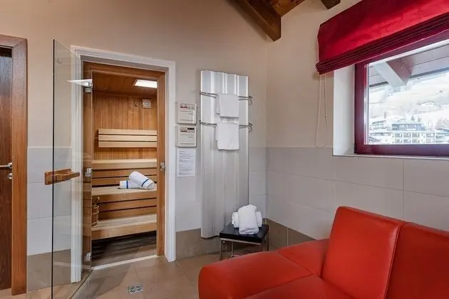 Süit (Tower Suite with Private Spa)
