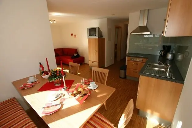 Apart Daire, 2 Yatak Odası, Sigara İçilmez, Dağ Yamacı