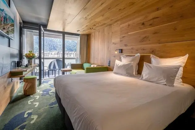 Superior Oda, Balkon, Dağ Manzaralı (Mont Blanc)