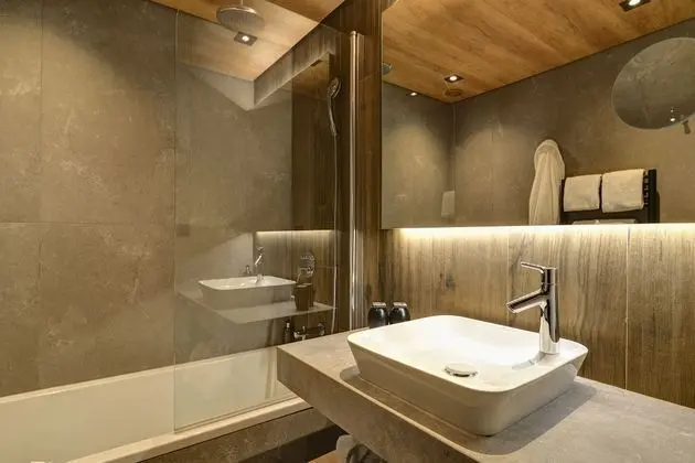 Superior Oda, Balkon, Dağ Manzaralı (Mont Blanc)