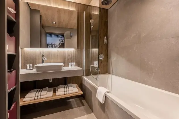 Superior Tek Büyük Yataklı Oda, Balkon, Dağ Manzaralı