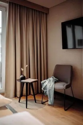 Classic Tek Büyük Yataklı Oda