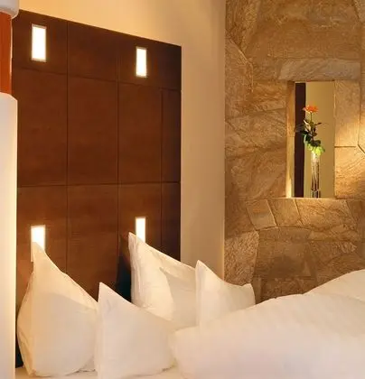 Design Tek Büyük Yataklı Oda