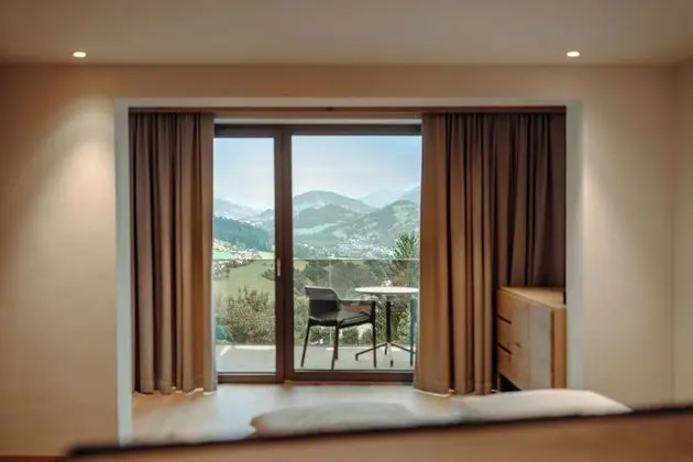 Panoramic Tek Büyük Yataklı Oda, Balkon, Dağ Manzaralı