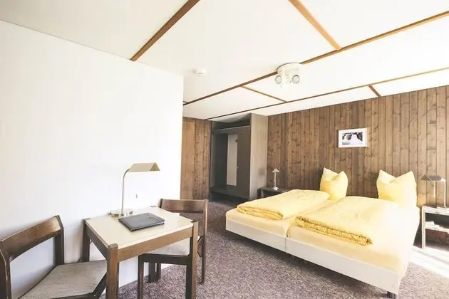 Economy Tek Büyük Yataklı Oda