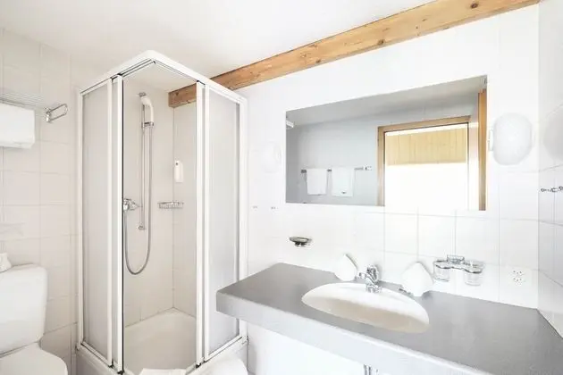 Family Üç Kişilik Oda