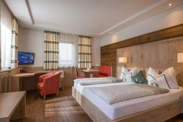 Tek Büyük Yataklı Oda (Hamberg)