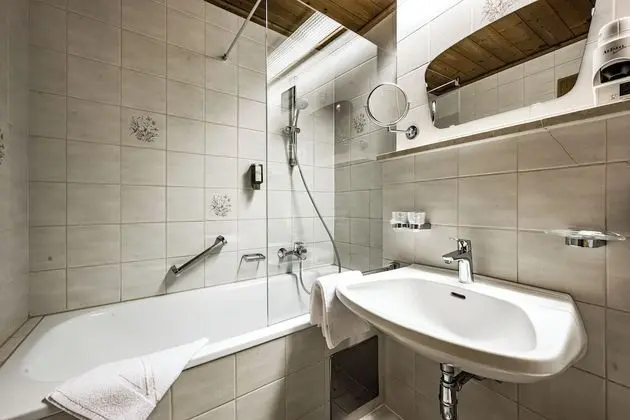 Comfort Tek Büyük Yataklı Oda, Balkon (Sölden)