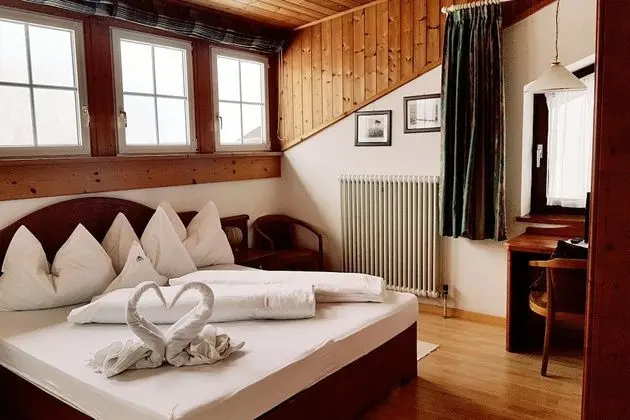 Comfort Tek Büyük Yataklı Oda