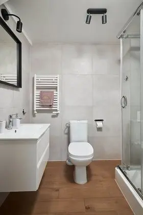 Stüdyo, Dağ Manzaralı
