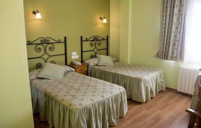 İki Ayrı Yataklı Oda