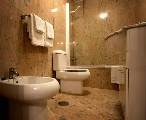 İki Ayrı Yataklı Oda