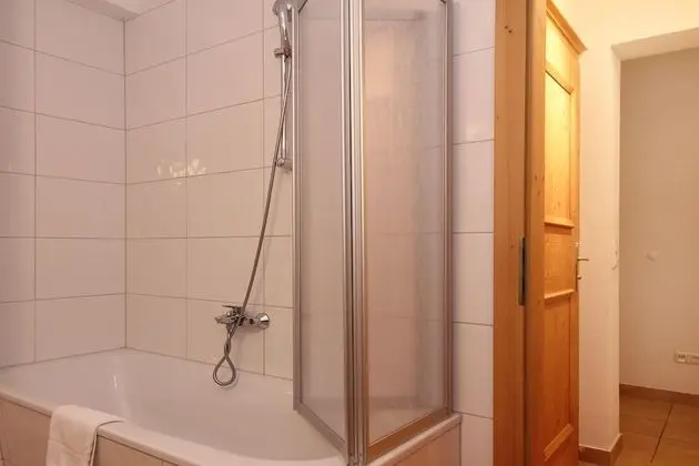 Comfort Apart Daire, 2 Yatak Odası, Balkon (158€ Cleaning Fee)