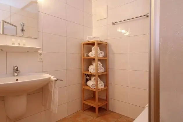 Comfort Apart Daire, 2 Yatak Odası, Balkon (158€ Cleaning Fee)