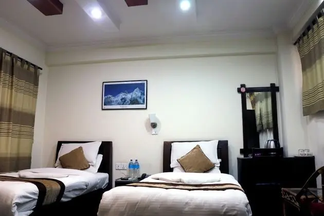 Deluxe Tek Büyük veya İki Ayrı Yataklı Oda