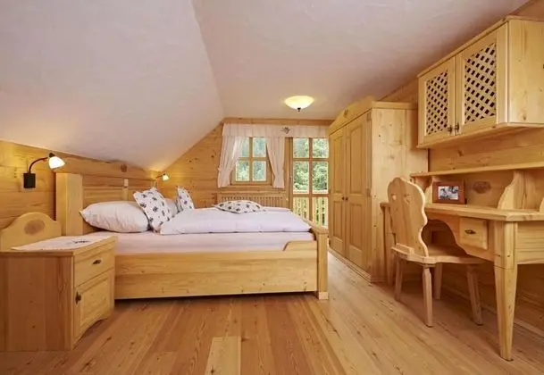 Family Dağ Evi, Birden Çok Yatak, 2 Banyolu, Bahçeli (Alpine Dream Chalet With Private Ski)