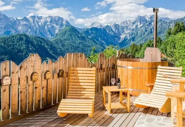 Family Dağ Evi, Birden Çok Yatak, 2 Banyolu, Bahçeli (Alpine Dream Chalet With Private Ski)