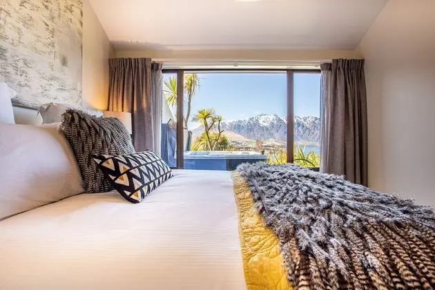 Villa (2 Bedrooms)