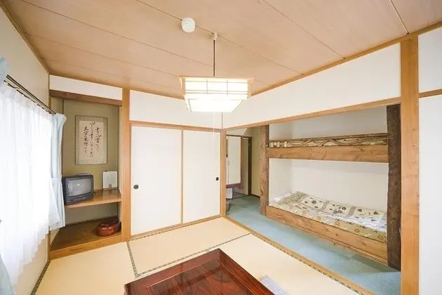 Family Oda, Sigara İçilmez (Japanese Style)