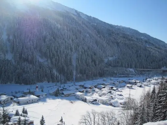 Stüdyo, Dağ Manzaralı