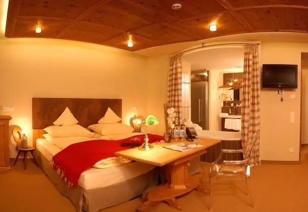 Deluxe Tek Büyük Yataklı Oda, Balkon
