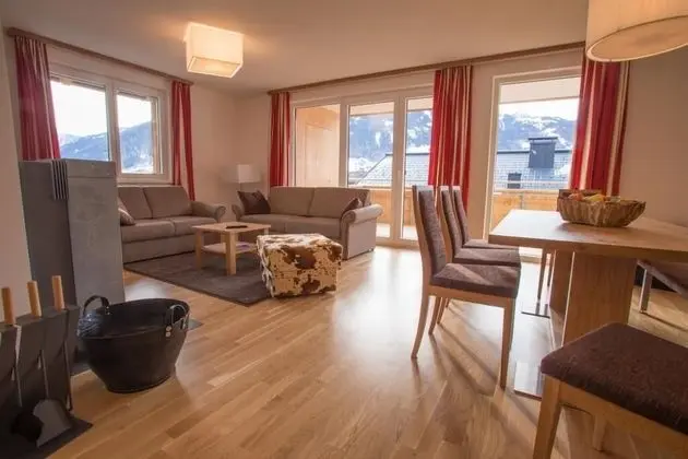 Apart Daire, 3 Yatak Odası, Balkon, Dağ Manzaralı (Glockenblume)