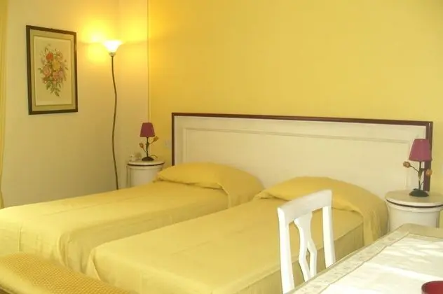 İki Ayrı Yataklı Oda