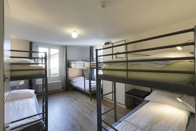 Ortak Ranzalı Oda, Ortak Banyo (one bed in dorm of 4-6 beds)