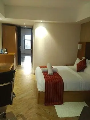Standard Tek Büyük Yataklı Oda