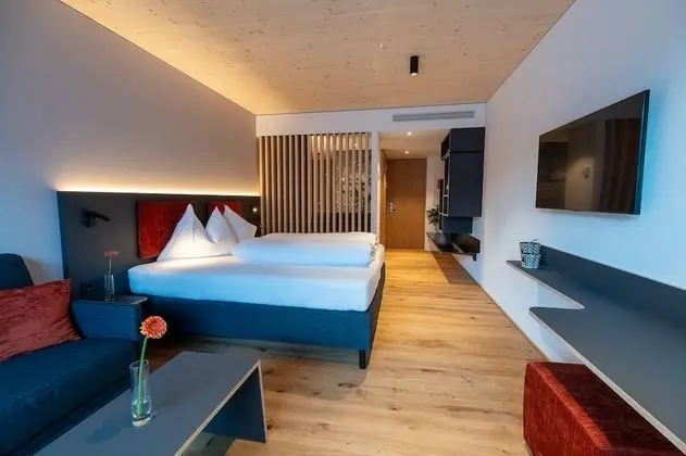 Premium Tek Büyük Yataklı Oda