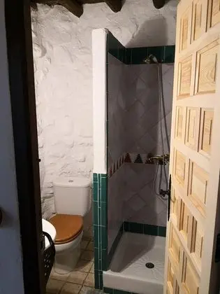 Basic Tek Büyük Yataklı Oda, 1 Çift Kişilik Yatak, Şömine, Avlu Manzaralı