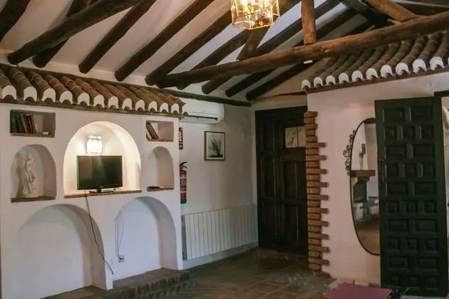 Basic Tek Büyük Yataklı Oda, Şömine, Vadi Manzaralı