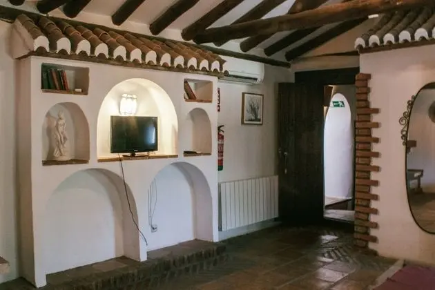 Basic Tek Büyük Yataklı Oda, Şömine, Vadi Manzaralı