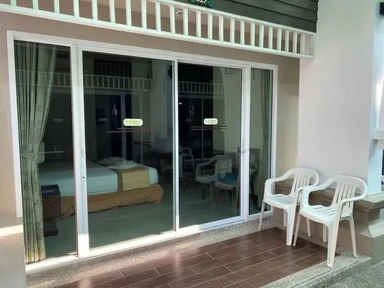 Stüdyo, Avlu