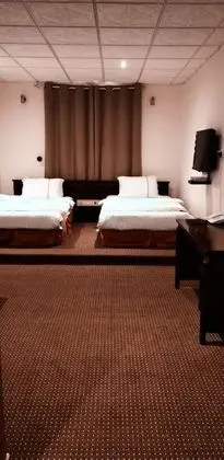 Basic Tek Büyük Yataklı Oda