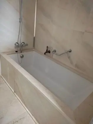 Dlx_Room_Kuvet