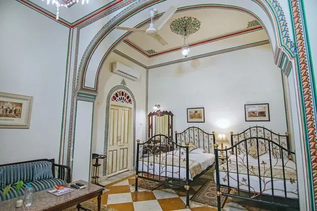 Standard Double/ Twin Room