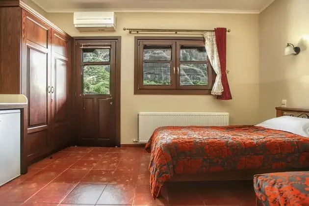 Dört Kişilik Oda, Balkon (Meteora View)