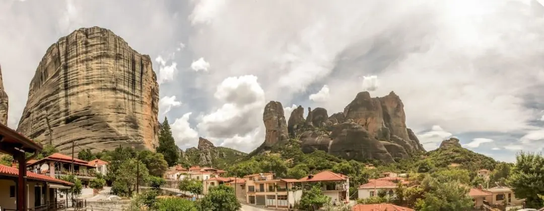 Üç Kişilik Oda, Balkon (Meteora View)