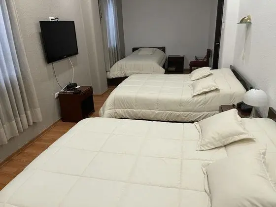 Traditional Üç Kişilik Oda