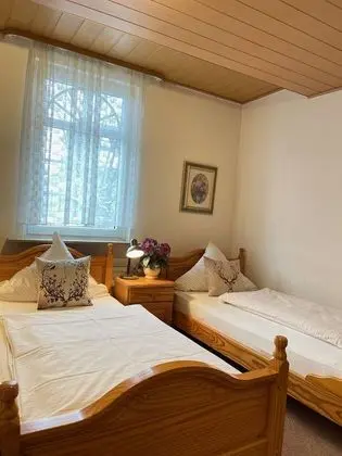 Basic Tek Büyük Yataklı Oda