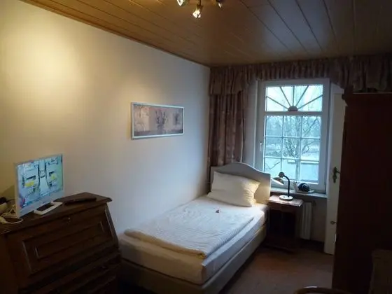 Basic Tek Kişilik Oda