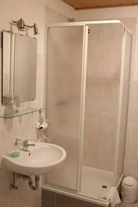 Basic Tek Kişilik Oda