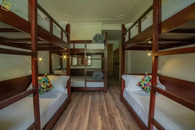 Ortak Ranzalı Oda, Sadece kadınlar için