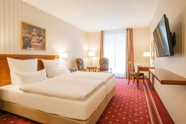 Standard Tek Büyük Yataklı Oda