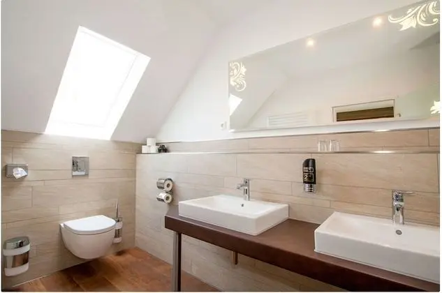 Tek Büyük Yataklı Oda