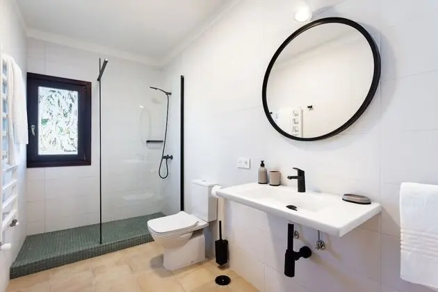 Tek Kişilik Oda, Ortak Banyo