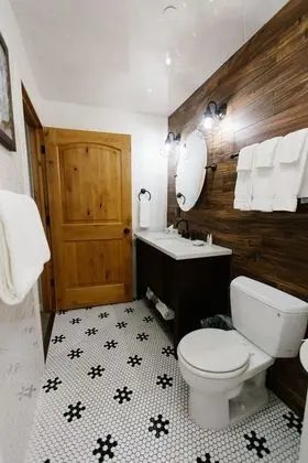 Superior Double Room, 2 Queen Beds, Private Bathroom